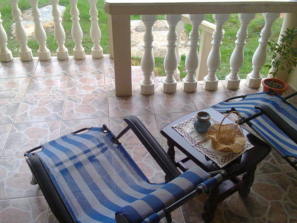 Villa Bethlehem Self-Catering Anse Boileau Exteriör bild
